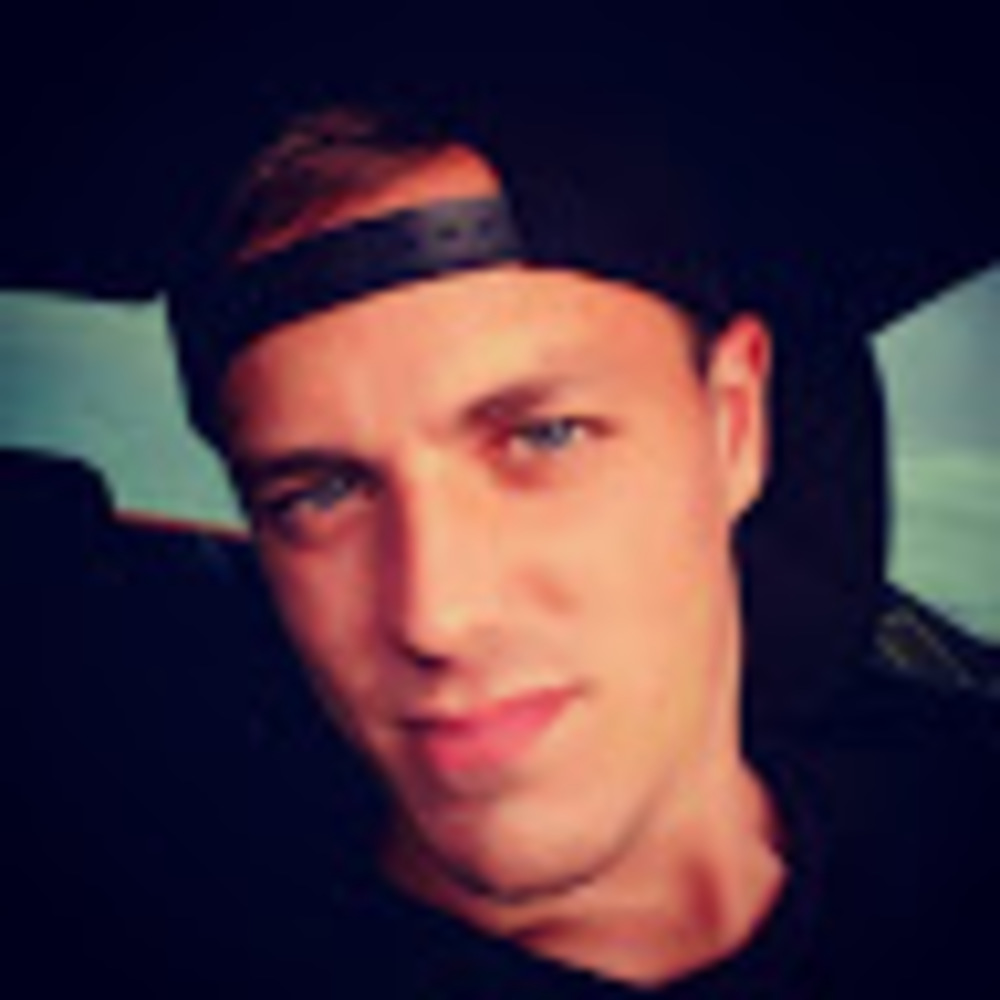 Meet your Posher, Gregory